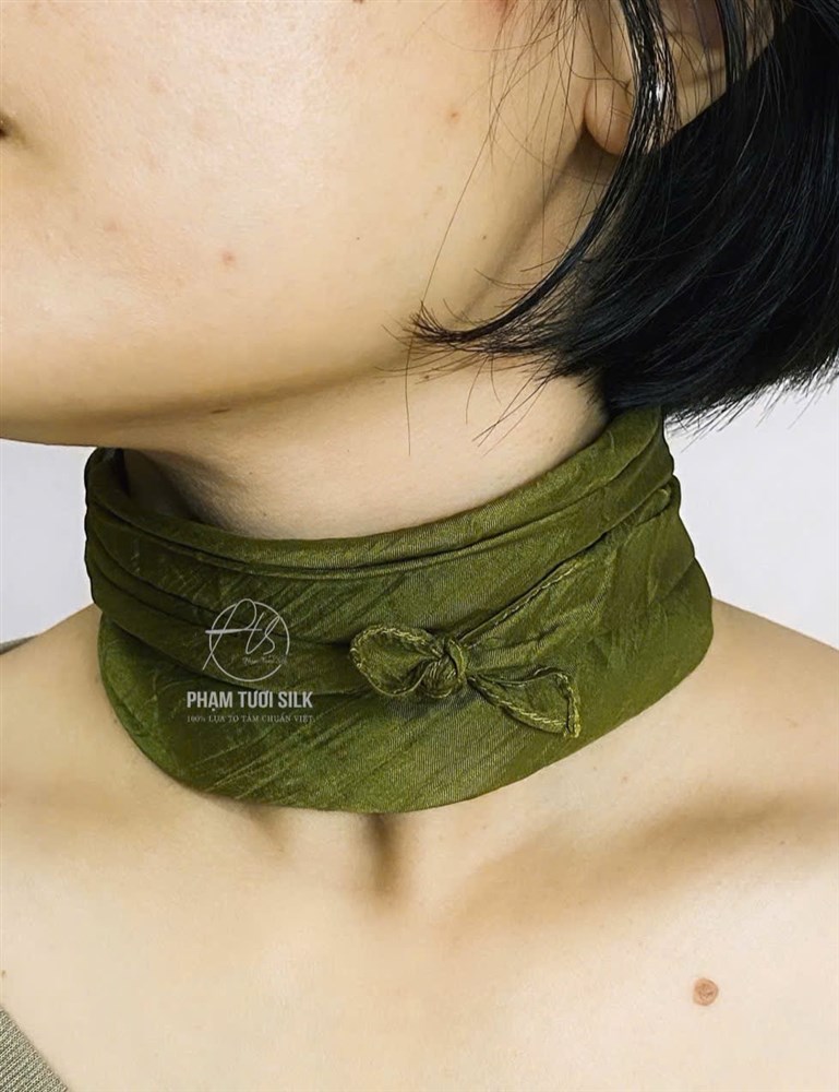 Khăn lụa tơ tằm