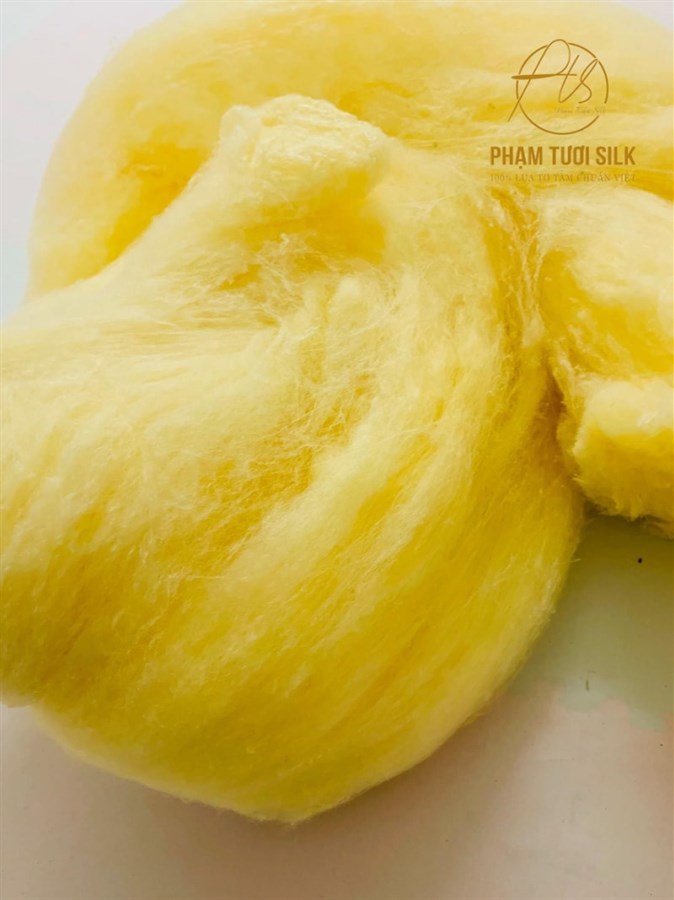 Silk blanket for adults