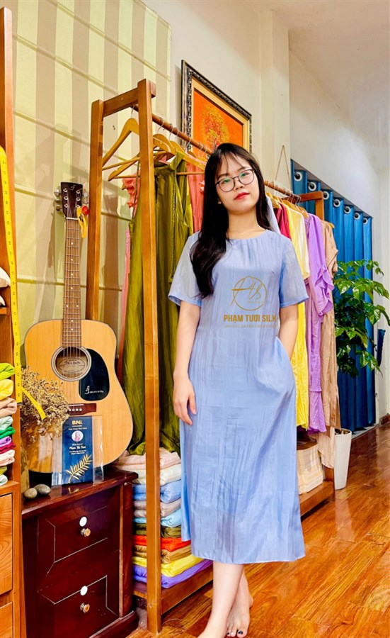 Váy lụa tơ tằm cao cấp (màu xanh nước biển)