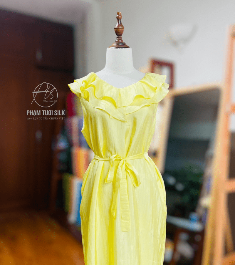 Váy lụa tơ tằm cao cấp màu vàng
