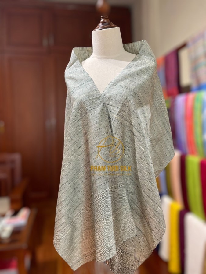 Khăn thổ cẩm tơ tằm độc đáo 