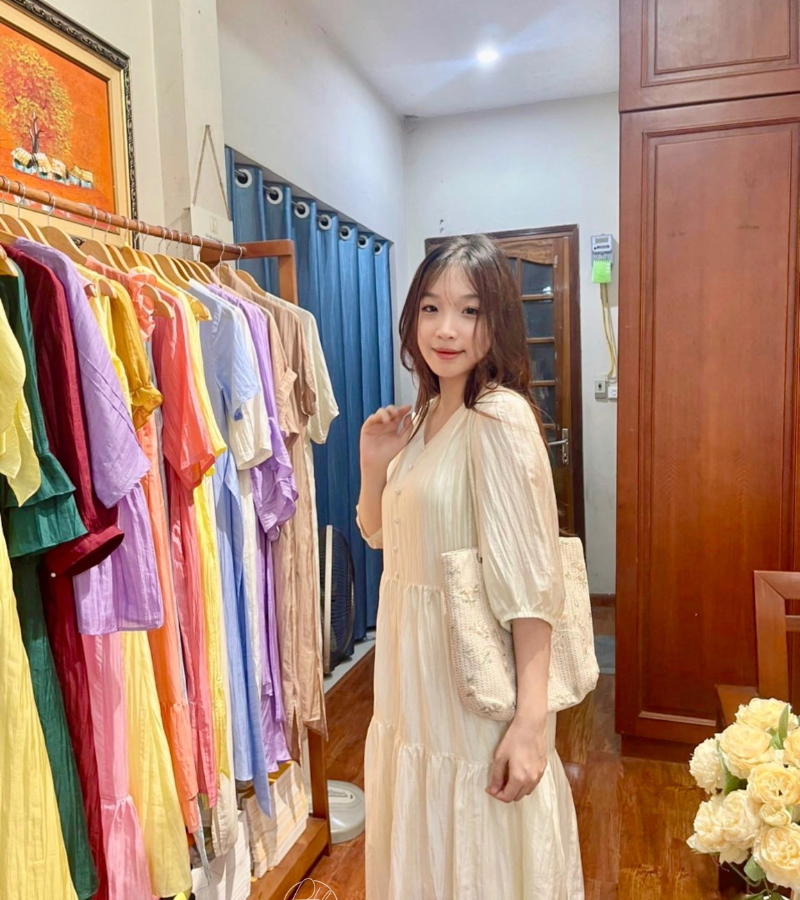 Váy lụa tơ tằm cao cấp màu trắng ngà