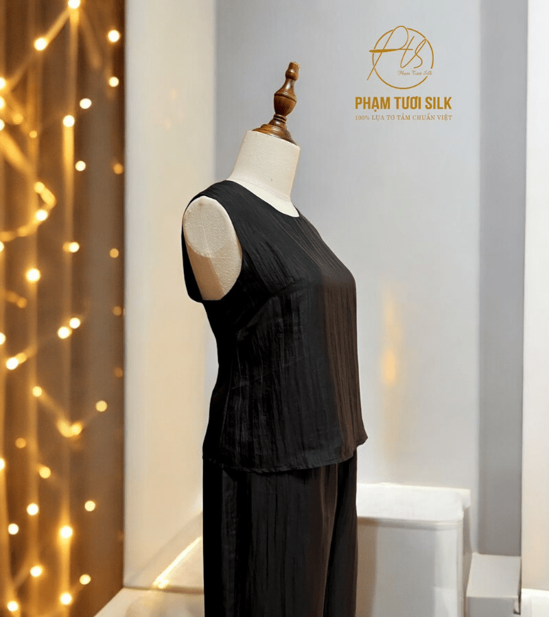 Bộ quần áo lụa tơ tằm cao cấp màu đen