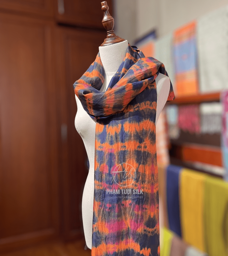 Khăn lụa tơ tằm loang màu