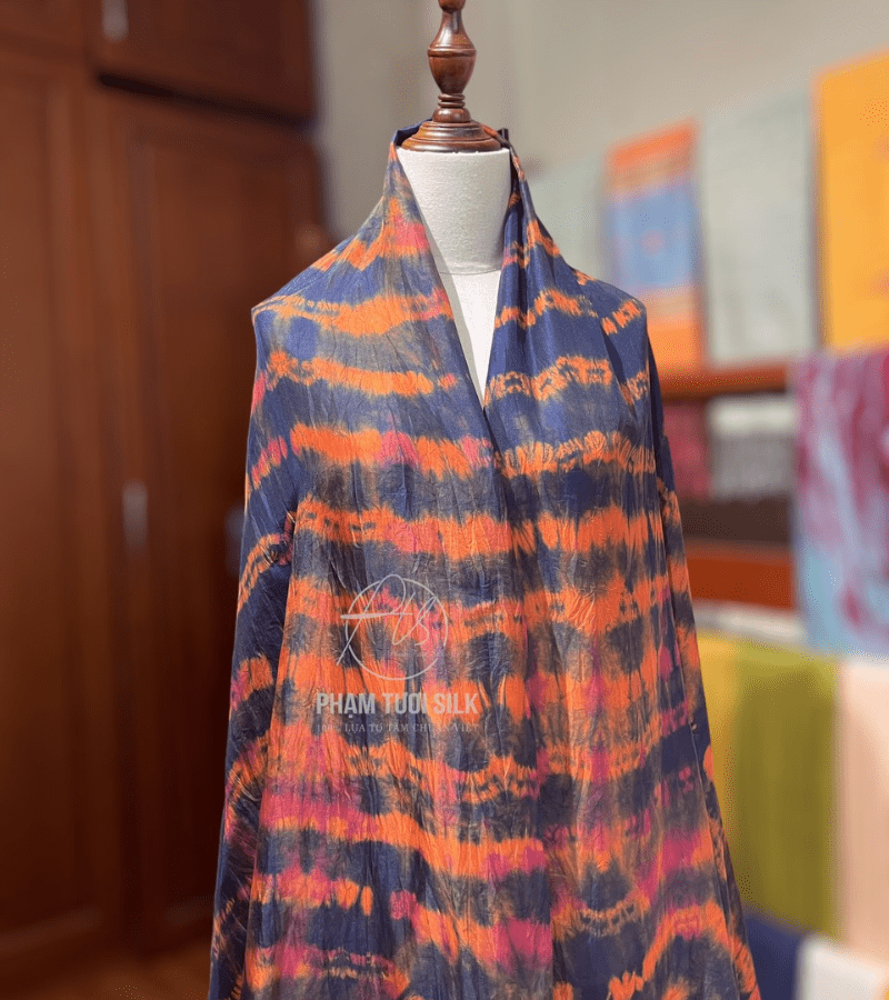 Khăn lụa tơ tằm loang màu