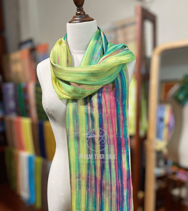 Khăn lụa tơ tằm loang màu