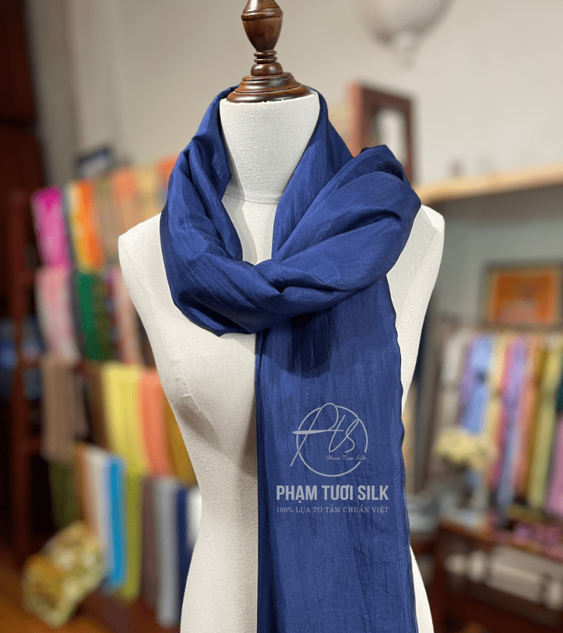 Khăn lụa tơ tằm trơn màu xanh navy