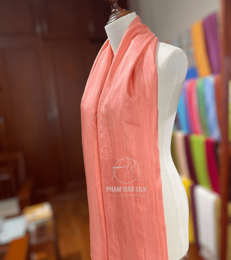 Khăn lụa tơ tằm trơn màu cam hồng
