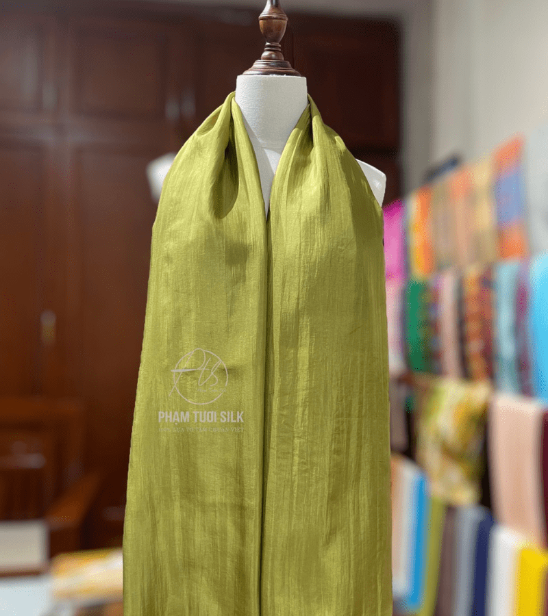 Khăn lụa tơ tằm trơn màu oliu