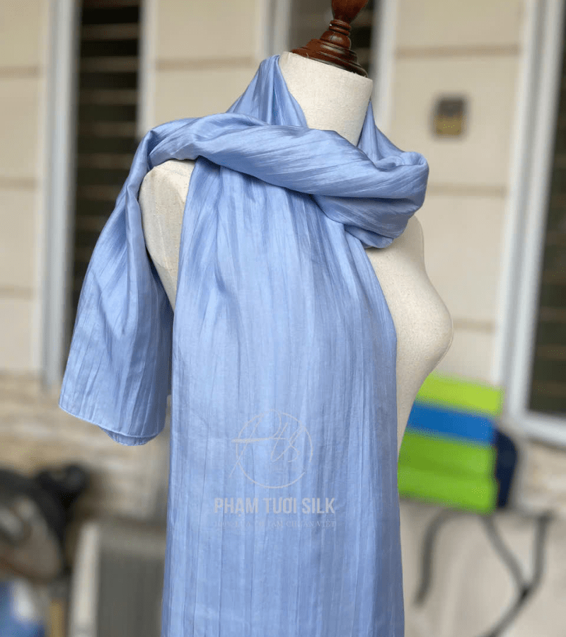 Khăn lụa tơ tằm trơn màu xanh dương