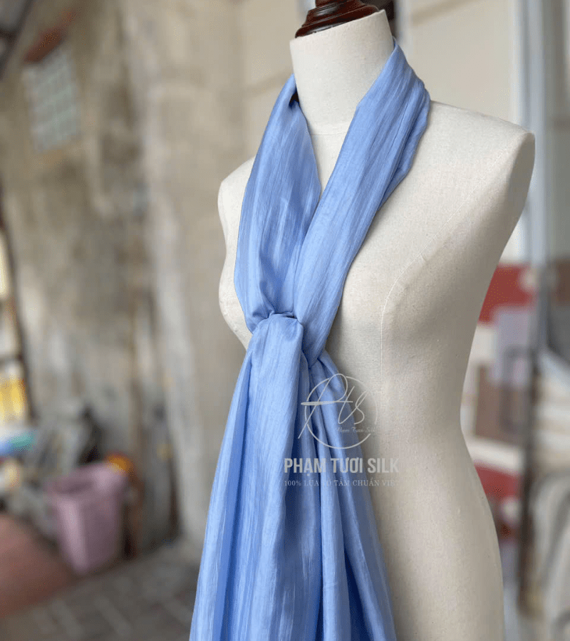 Khăn lụa tơ tằm trơn màu xanh dương