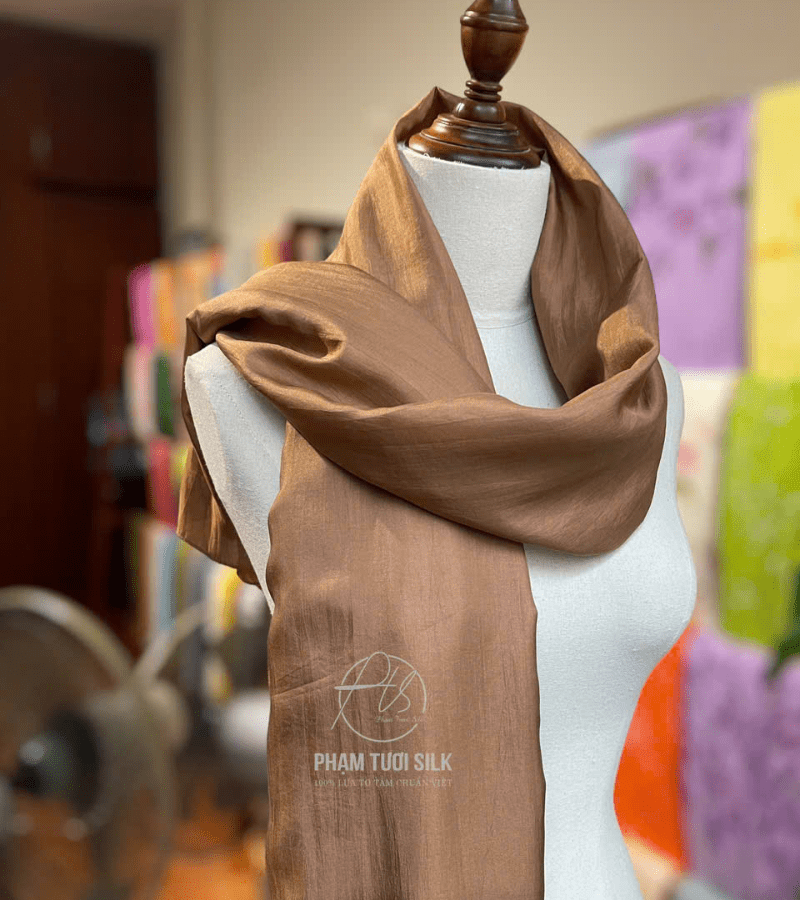 Khăn lụa tơ tằm trơn màu nâu