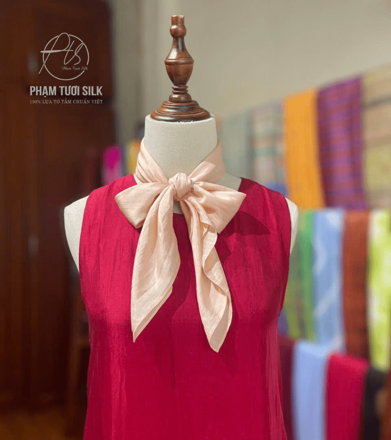 Khăn Lụa Tơ Tằm Vuông Màu Be (85x85cm)