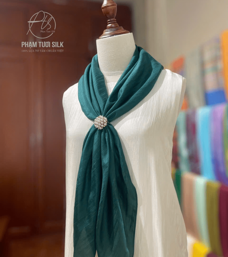 Khăn Lụa Tơ Tằm Vuông Màu Xanh  (85x85cm)