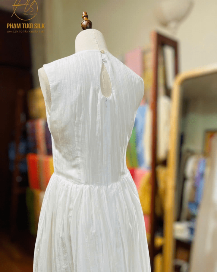 Váy Lụa Tơ Tằm Màu Trắng