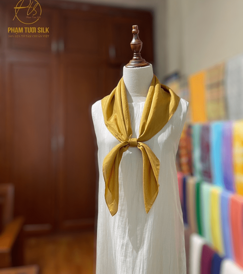 Khăn lụa tơ tằm vuông 85x85cm