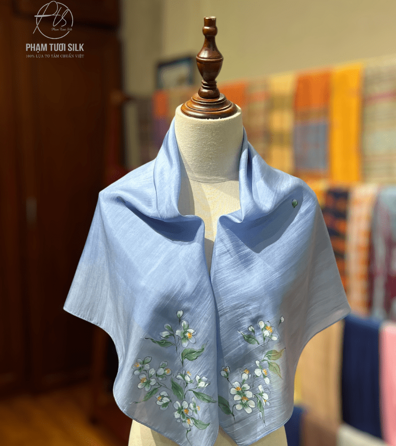 Khăn lụa tơ tằm vuông vẽ tay hoa Bưởi (85x85cm)