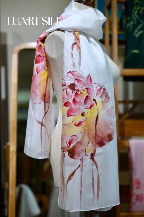 Khăn lụa tơ tằm vẽ tay (85x180cm) 