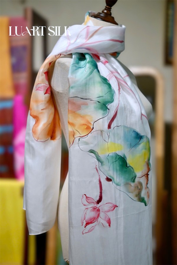 Khăn lụa tơ tằm vẽ tay (85x180cm) 