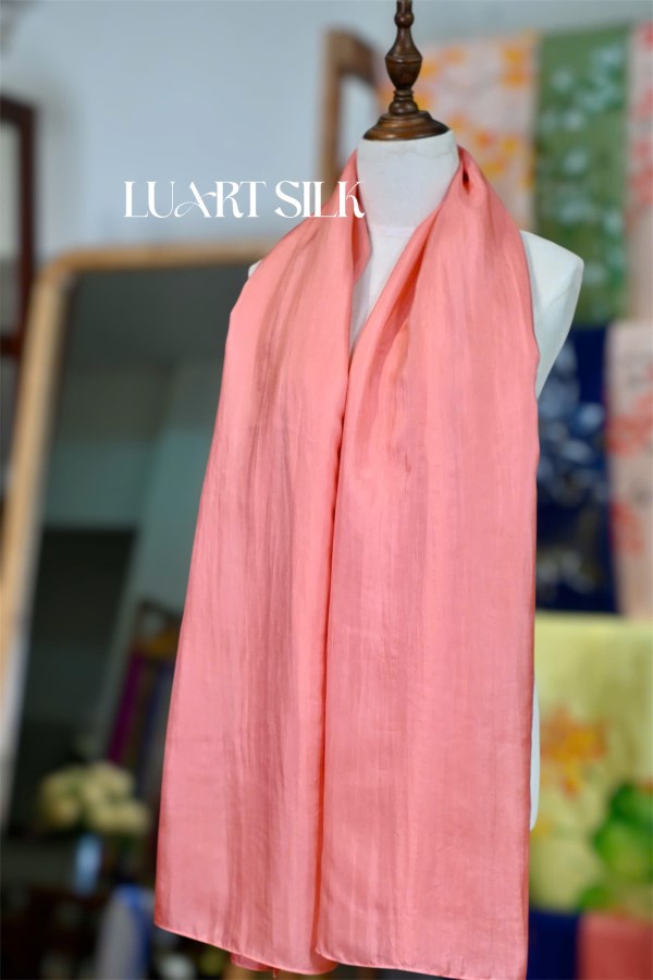 Khăn lụa tơ tằm trơn màu cam hồng